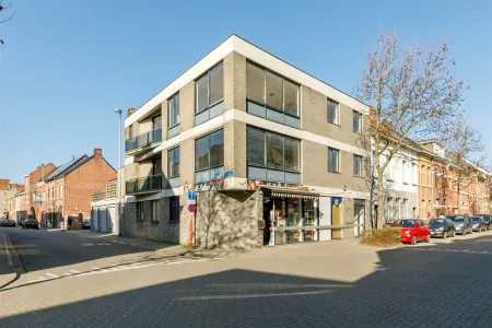 Kereskedelmi Eladó 2300 TURNHOUT BE